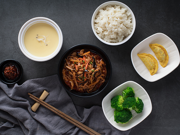 老娘舅快餐品牌賦能天貓年會(huì)